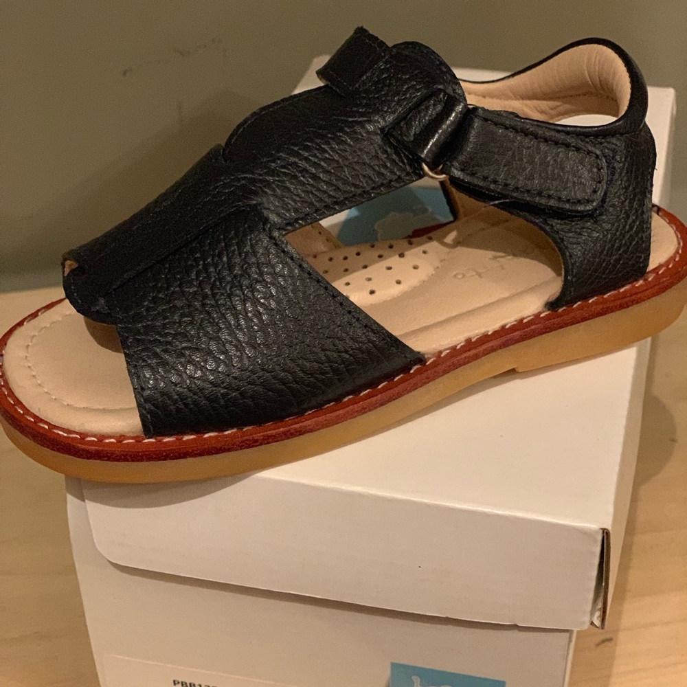 Elephantito  navy boy shoes ! USA11.5 Euro 28